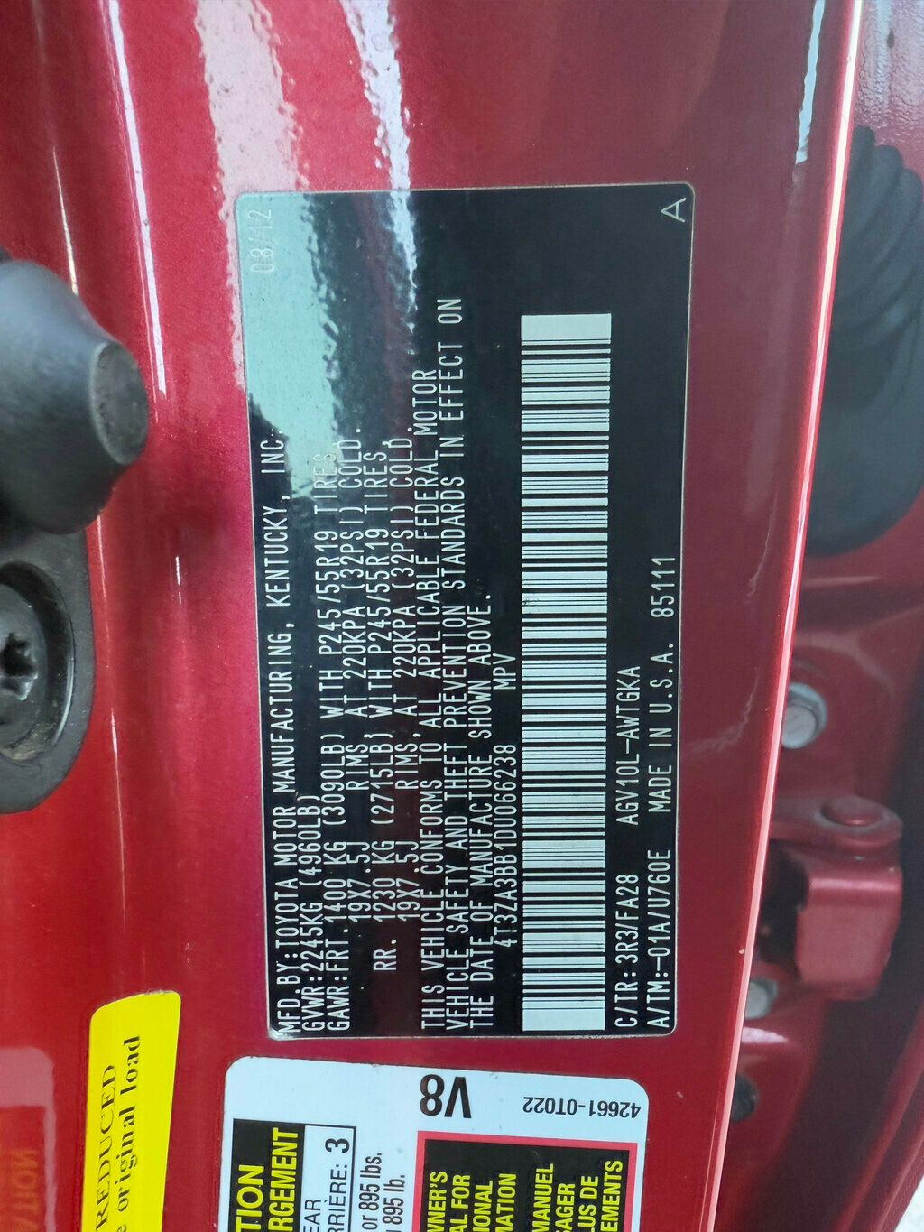 Vehicle image 27 of 46