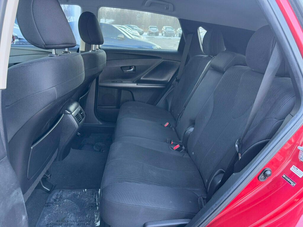 Vehicle image 15 of 46