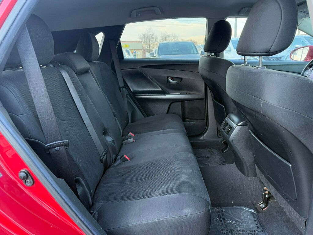 Vehicle image 16 of 46