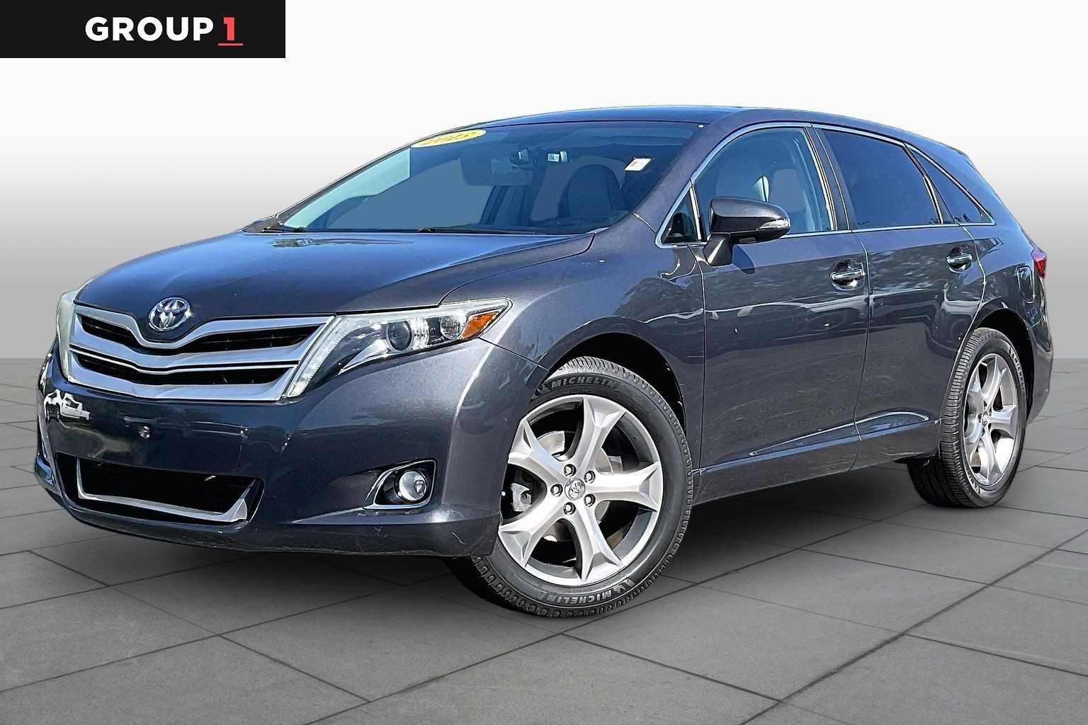 2013 Toyota Venza Limited Image 1 of 32