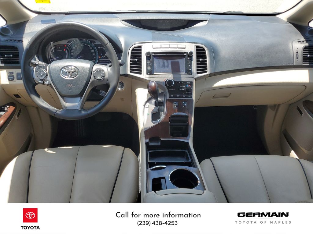 Vehicle image 18 of 35