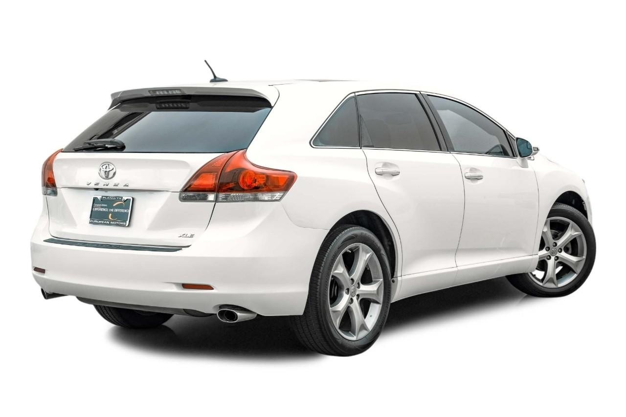 Vehicle image 3 of 51