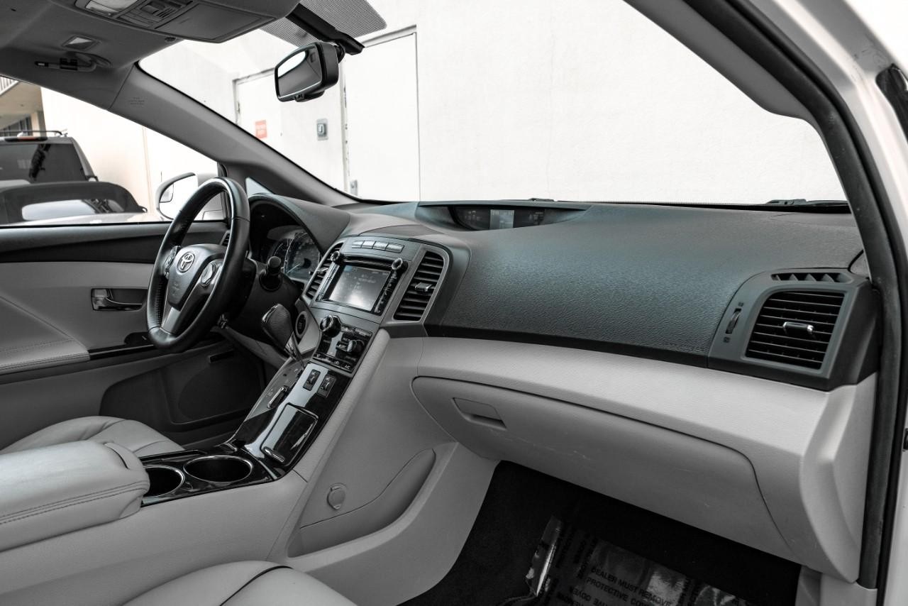 Vehicle image 12 of 51