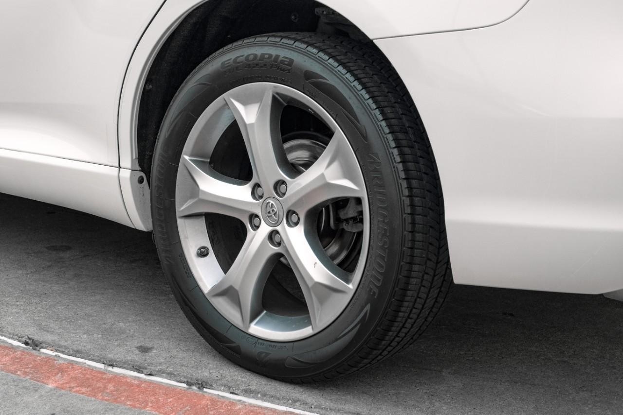 Vehicle image 49 of 51