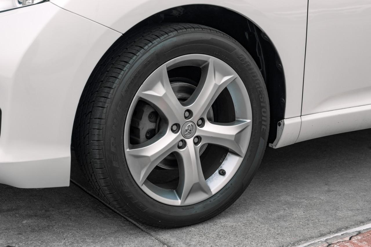 Vehicle image 48 of 51