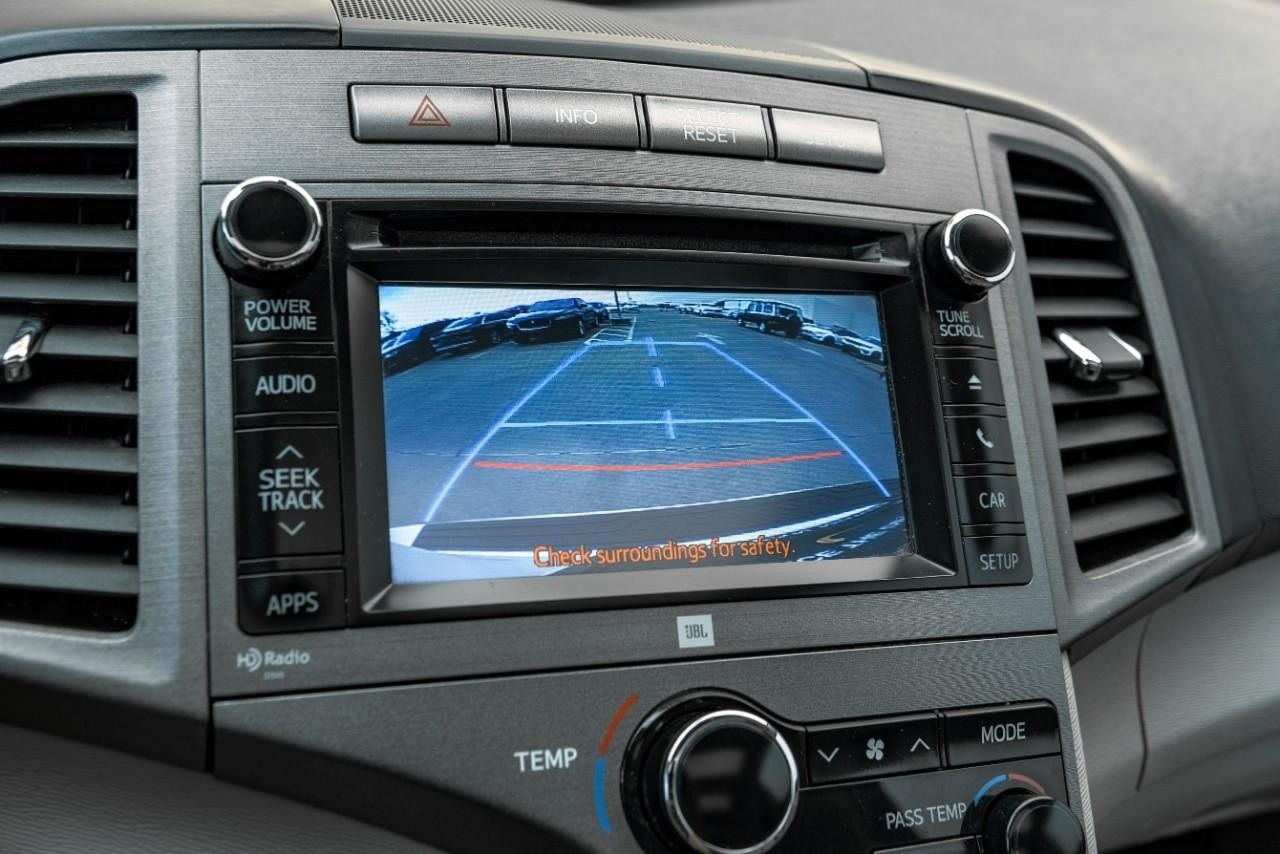 Vehicle image 20 of 51