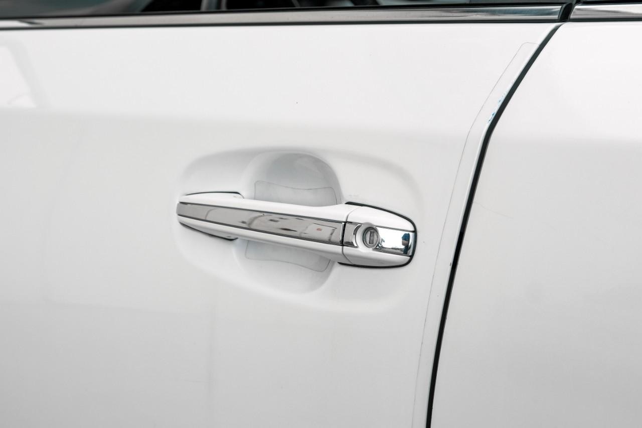 Vehicle image 31 of 51