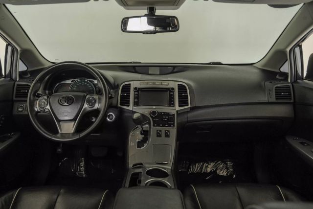 Vehicle image 13 of 56