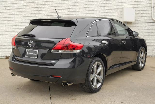Vehicle image 3 of 56