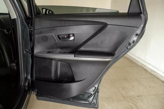 Vehicle image 42 of 56