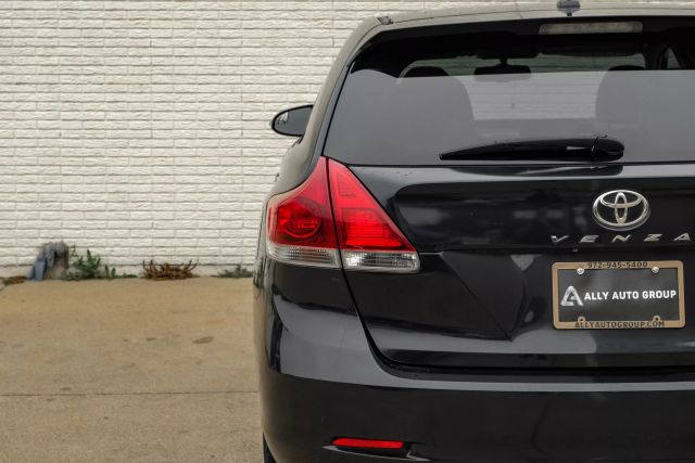 Vehicle image 44 of 56