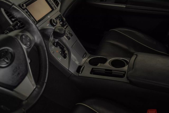 Vehicle image 23 of 56