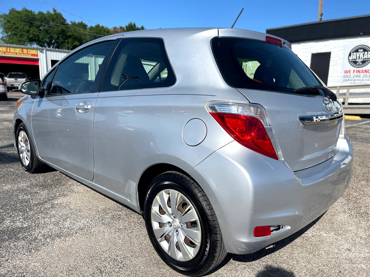 Vehicle image 5 of 18