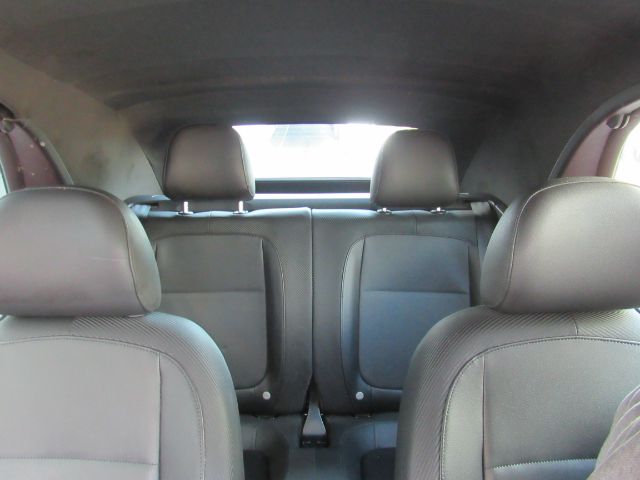 2013 Volkswagen Beetle 2.5L Image 19 of 47