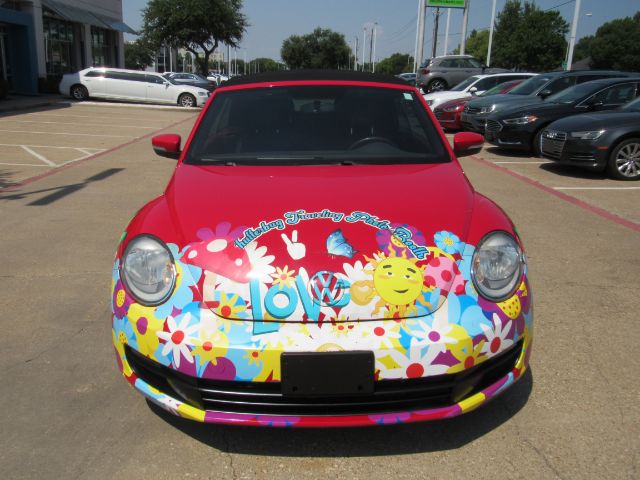 2013 Volkswagen Beetle 2.5L Image 3 of 47