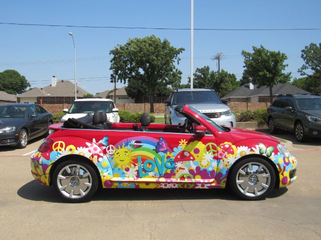 2013 Volkswagen Beetle 2.5L Image 7 of 47
