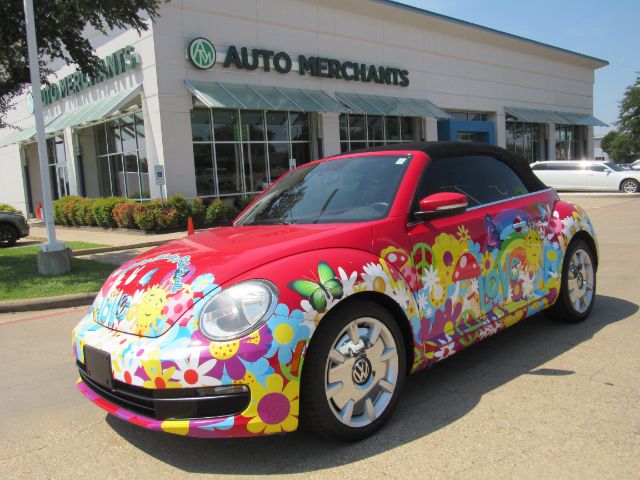 2013 Volkswagen Beetle 2.5L Image 1 of 47