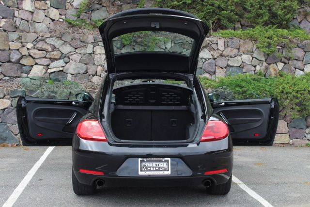 Vehicle image 10 of 36