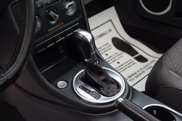 Vehicle image 18 of 36
