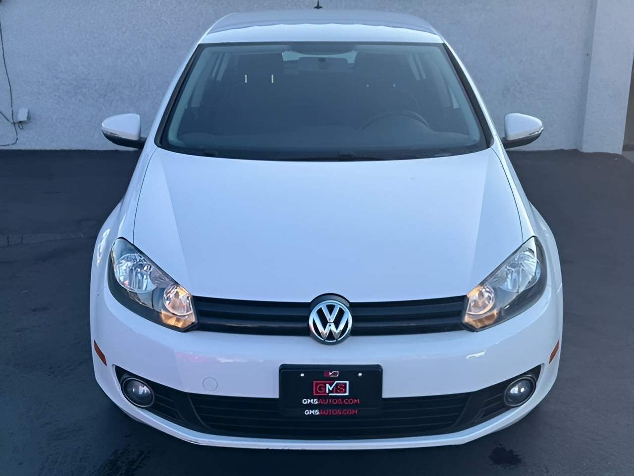 Vehicle image 35 of 41