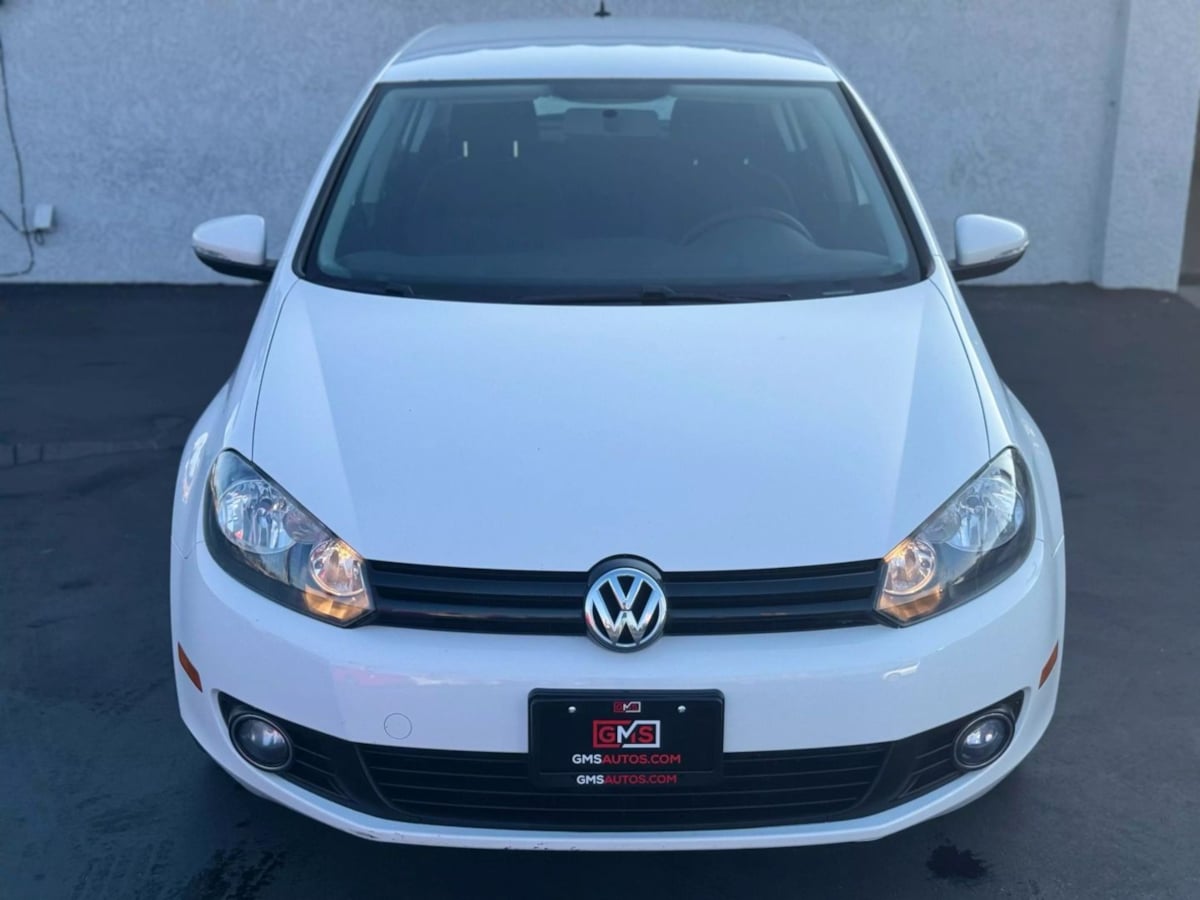 Vehicle image 4 of 41