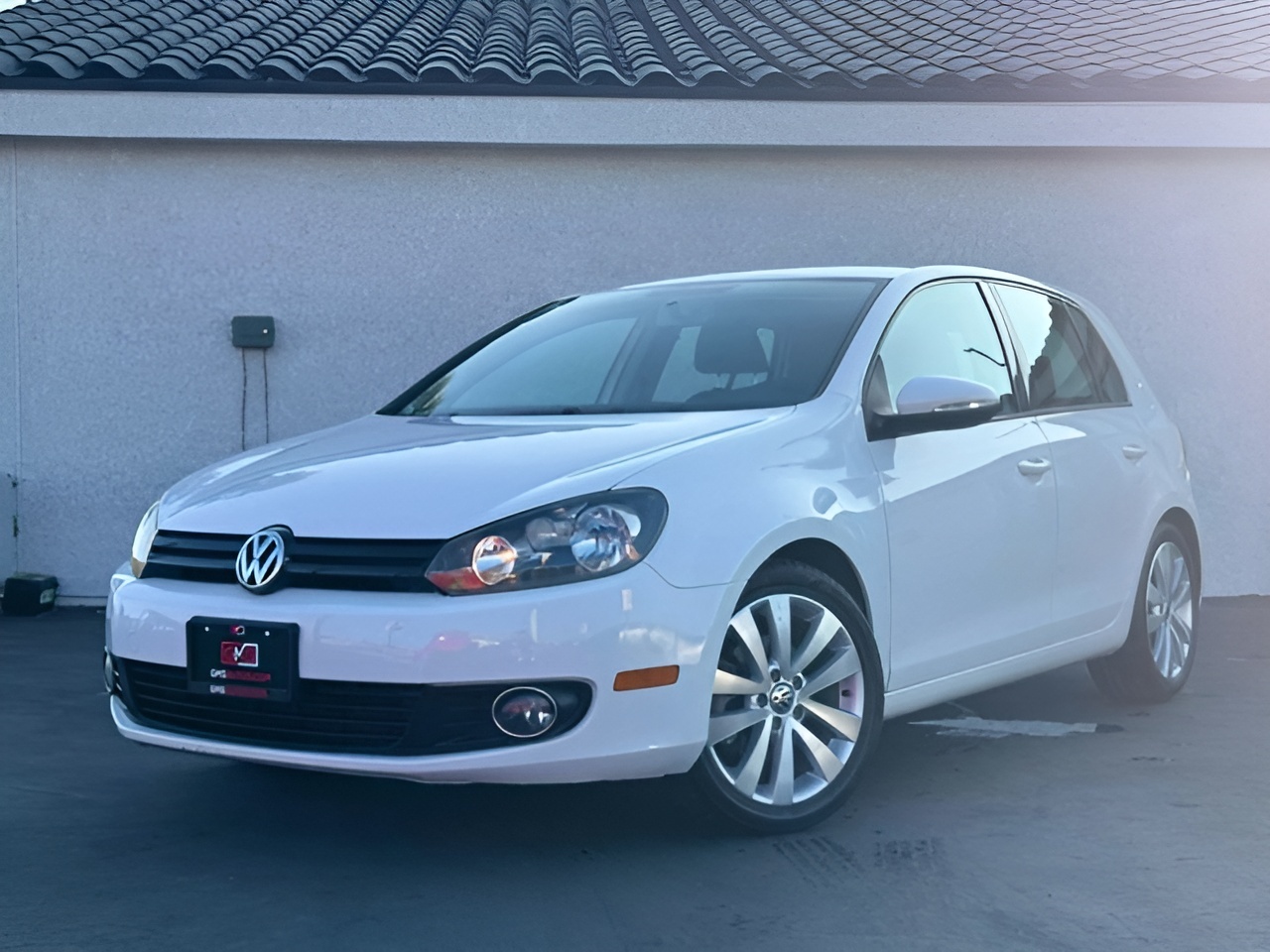 Vehicle image 32 of 41