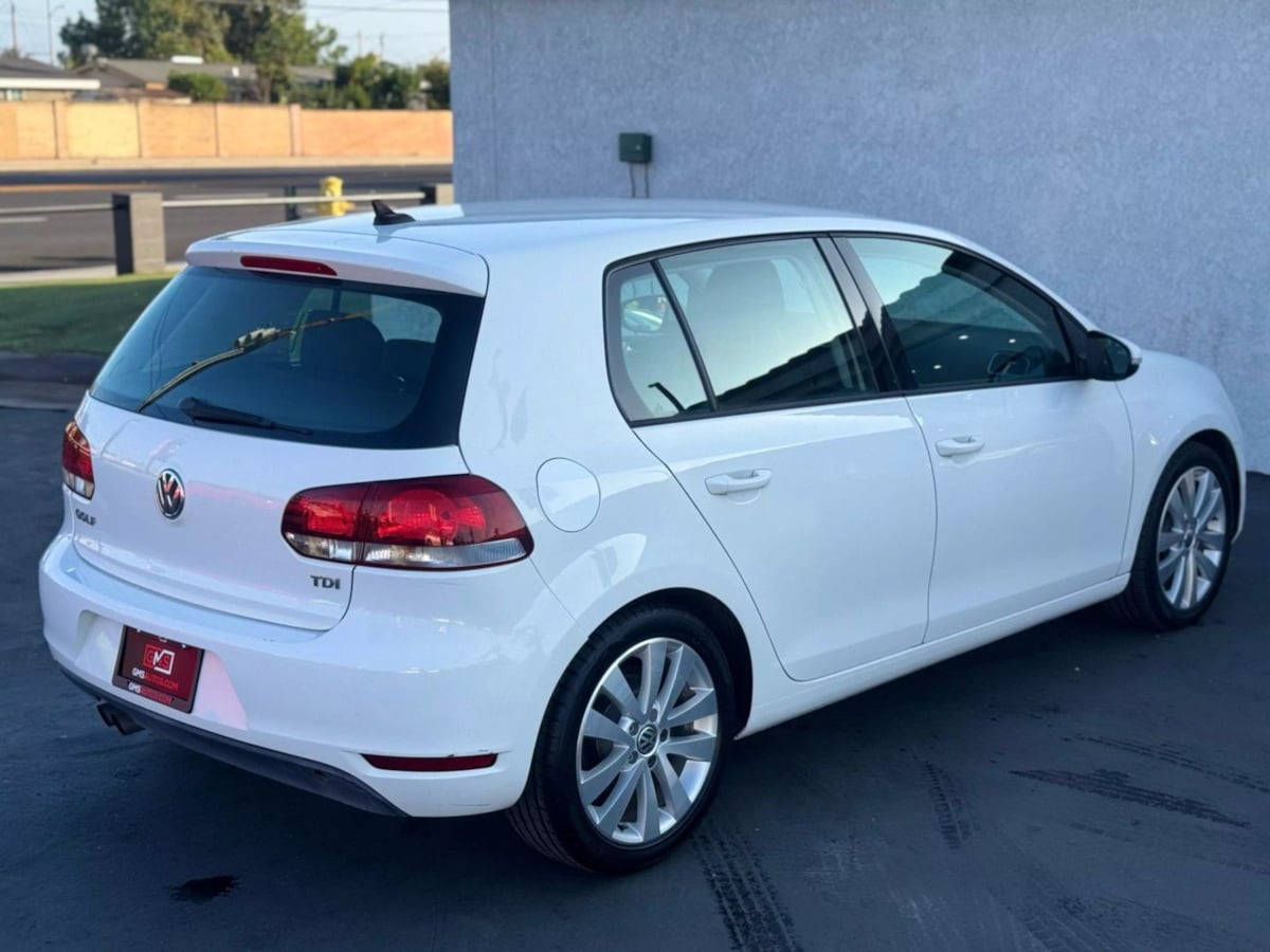 Vehicle image 7 of 41