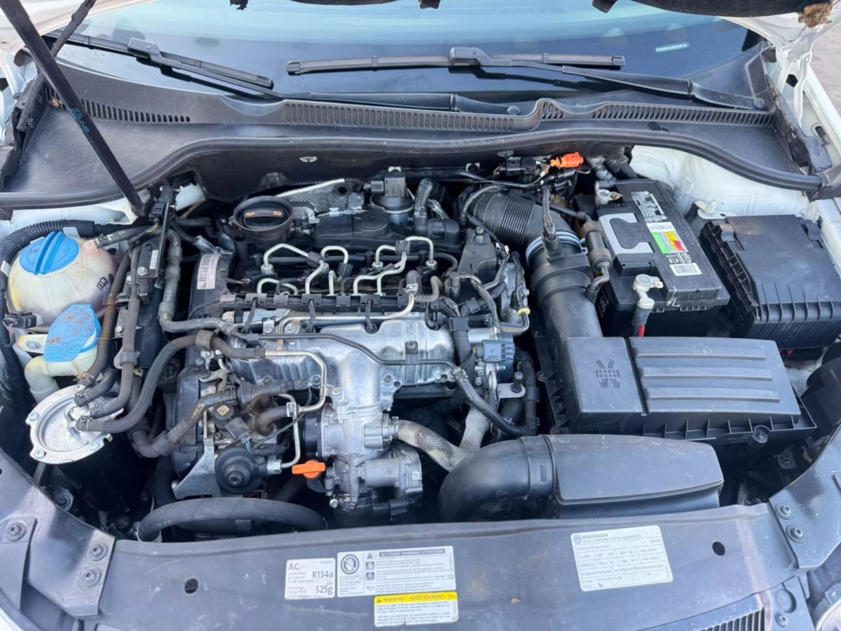 Vehicle image 29 of 41