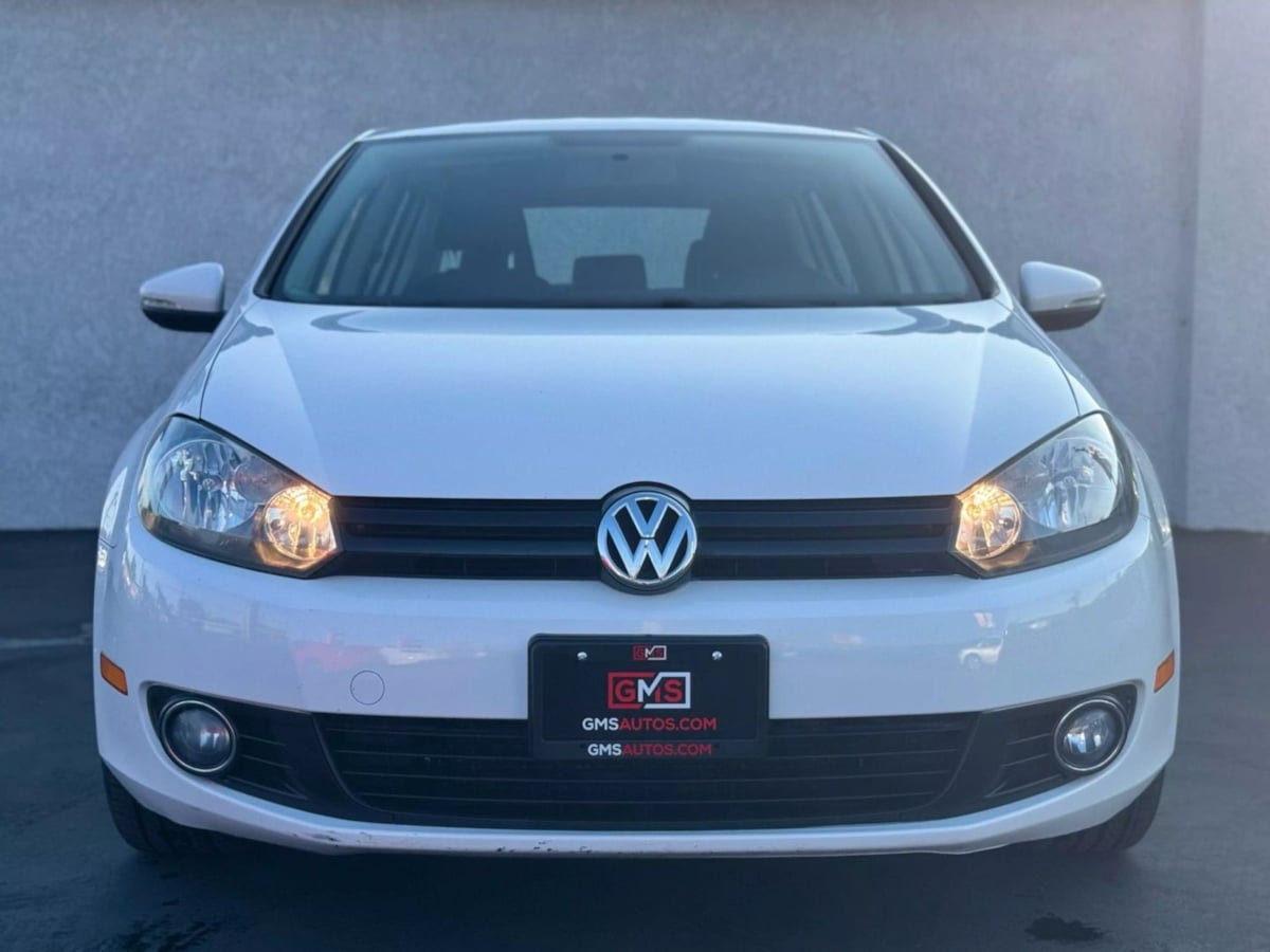 Vehicle image 3 of 41