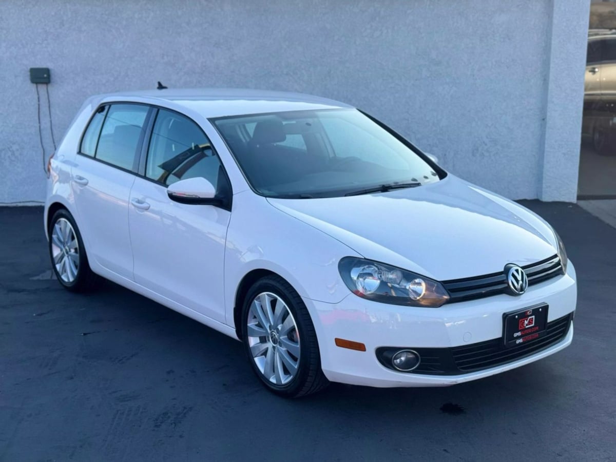 Vehicle image 5 of 41