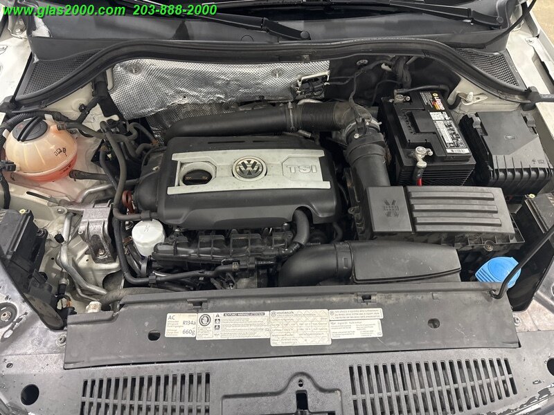Vehicle image 20 of 34