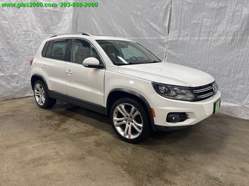Vehicle image 3 of 34
