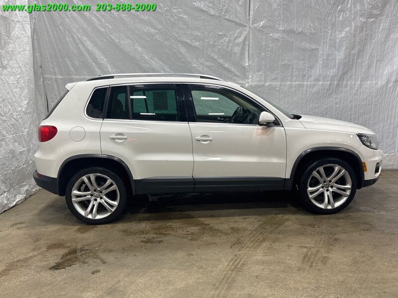 Vehicle image 4 of 34