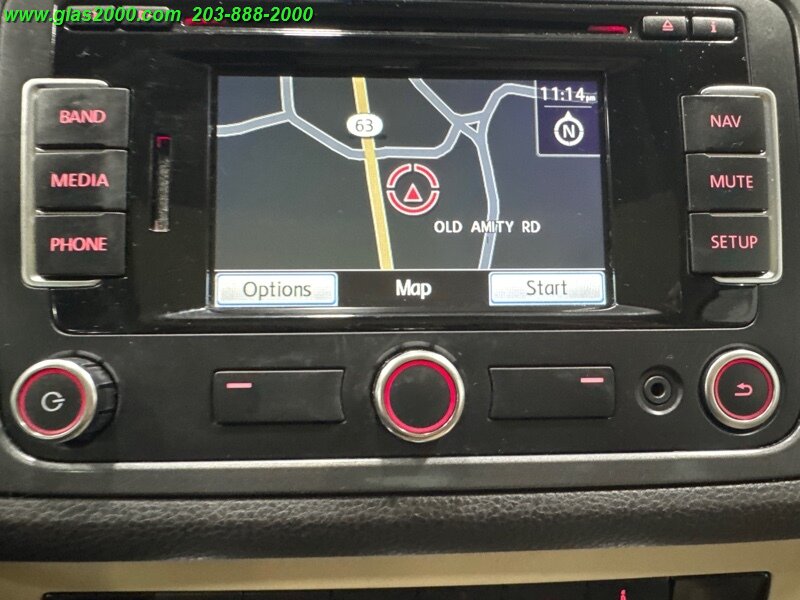 Vehicle image 15 of 34