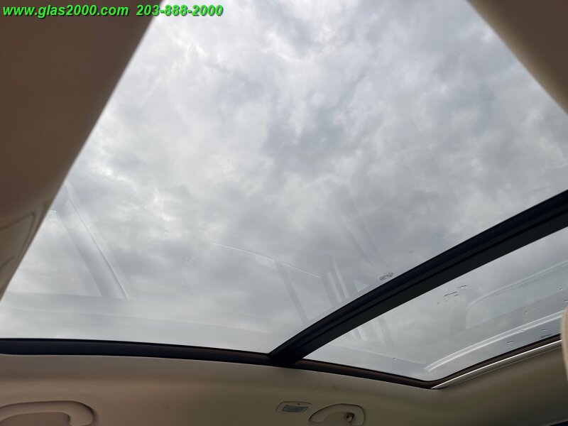 Vehicle image 34 of 34