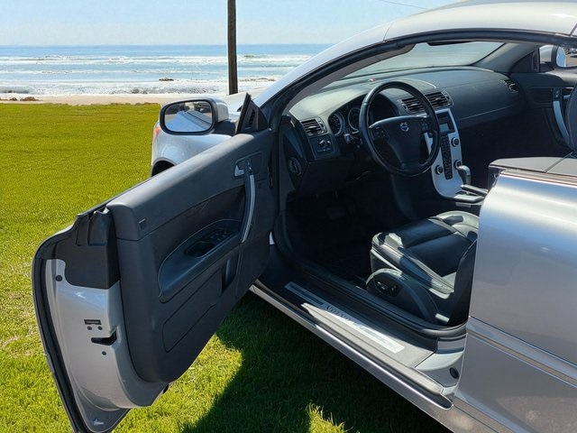 2013 Volvo C70 T5 Premier Plus Image 23 of 43