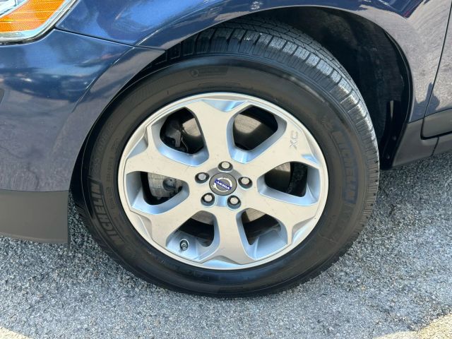 Vehicle image 14 of 48
