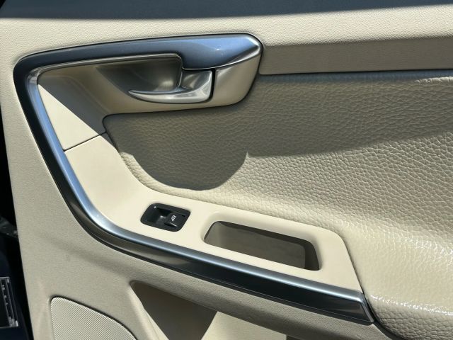 Vehicle image 48 of 48