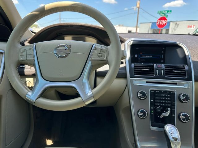 Vehicle image 33 of 48