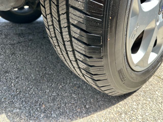 Vehicle image 20 of 48