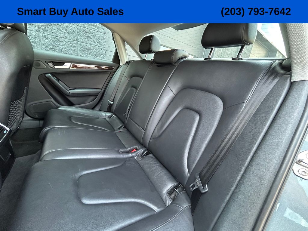 Vehicle image 14 of 34