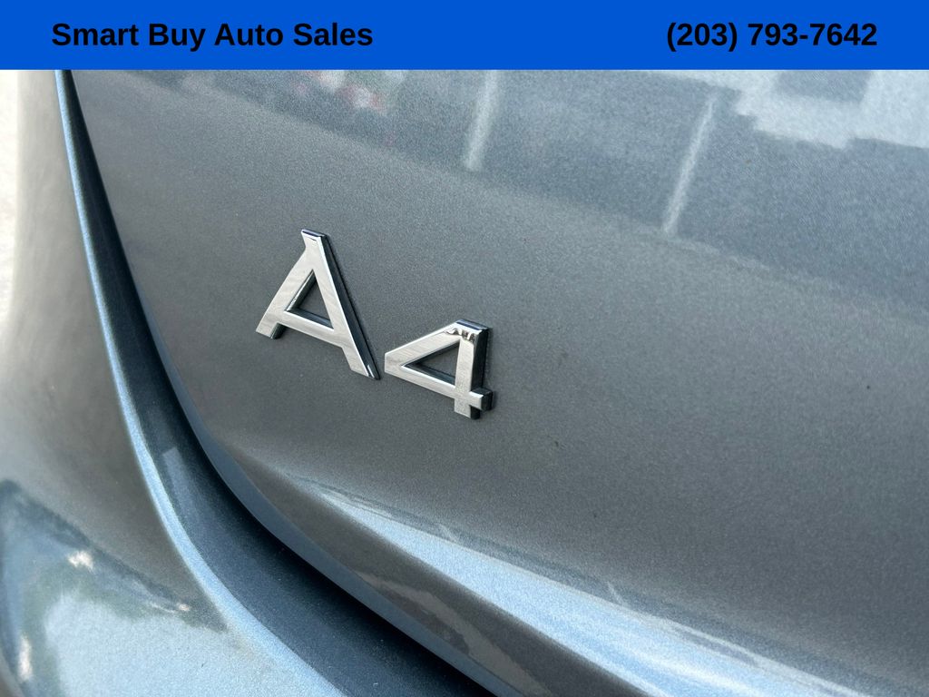 Vehicle image 25 of 34