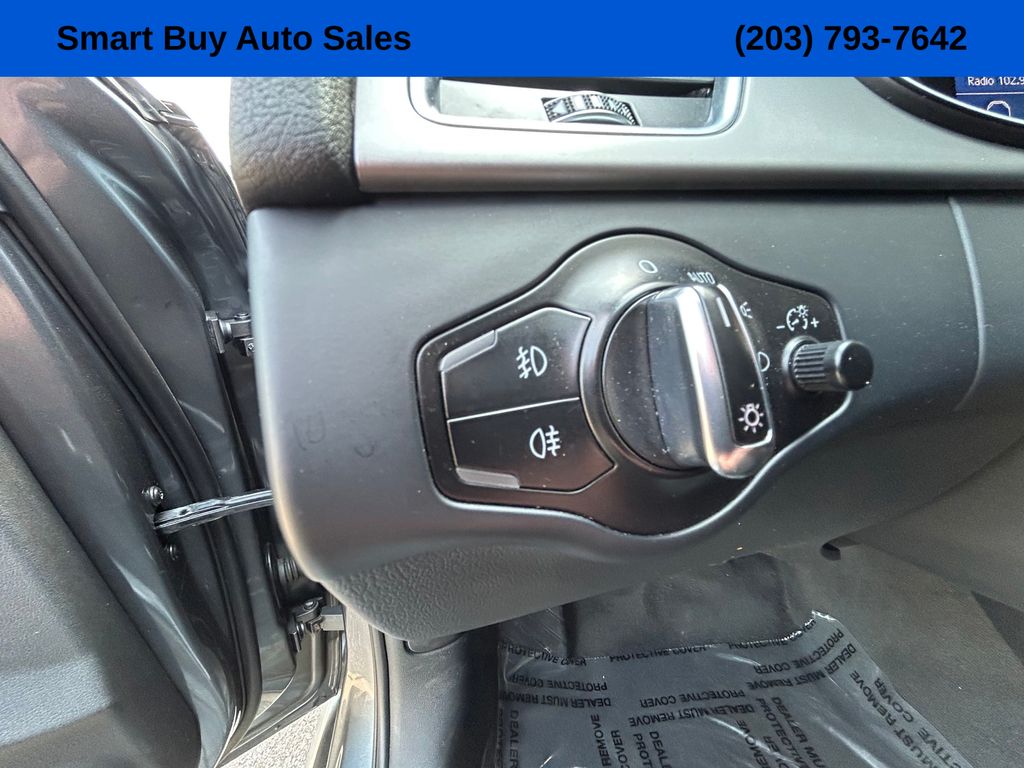 Vehicle image 24 of 34
