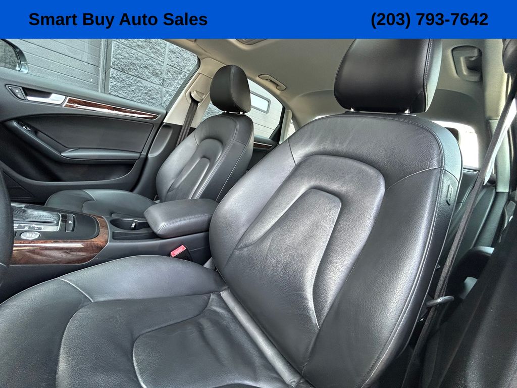 Vehicle image 15 of 34