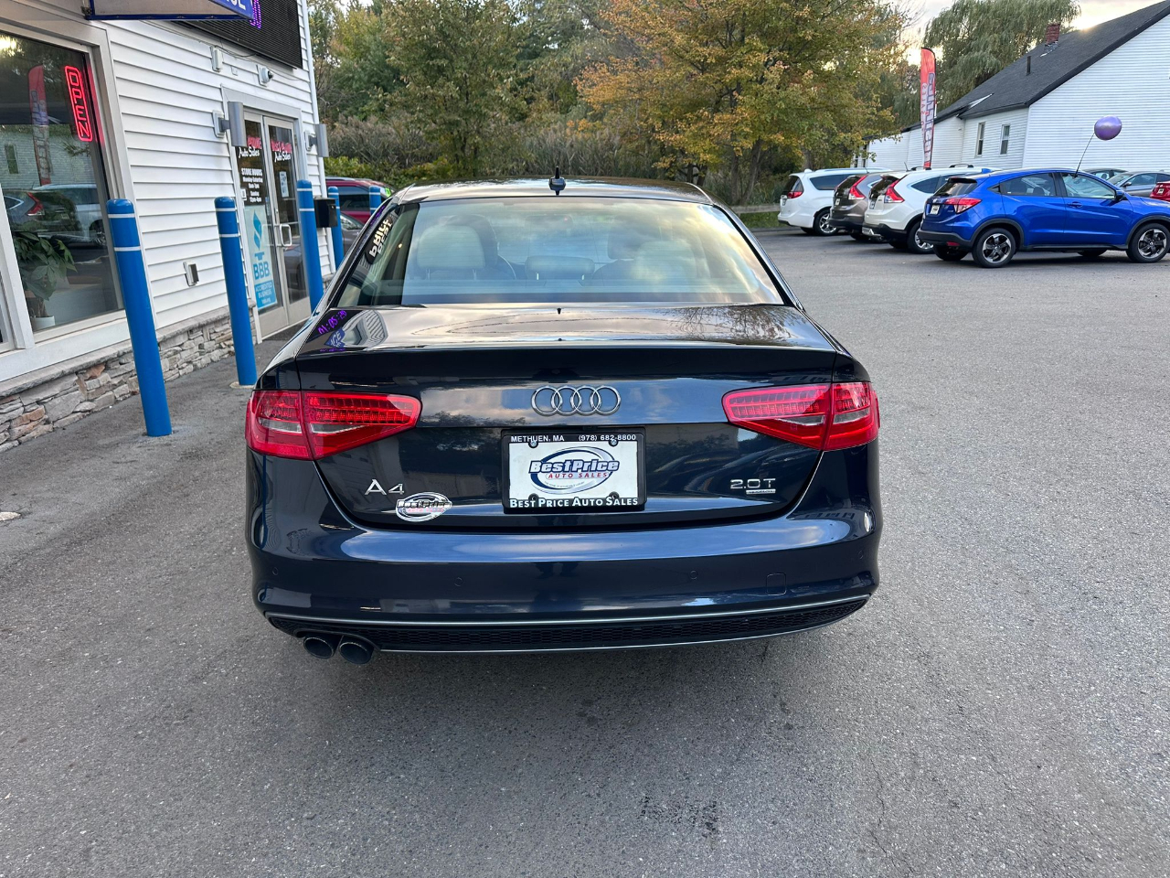 Vehicle image 7 of 18
