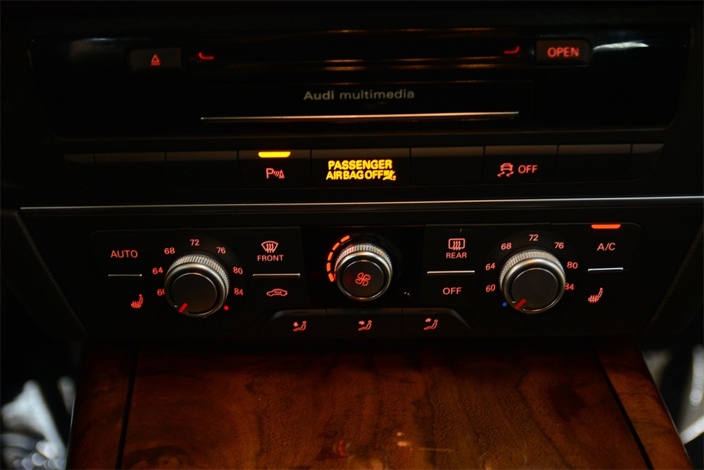 Vehicle image 23 of 41