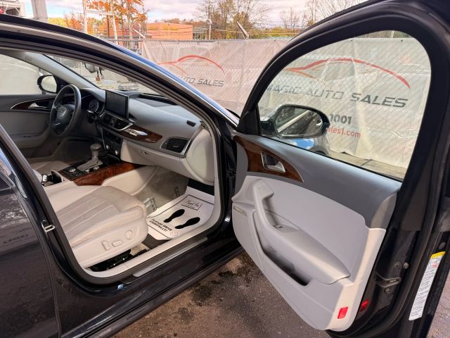 2014 Audi A6 3.0T Prestige Image 32 of 47