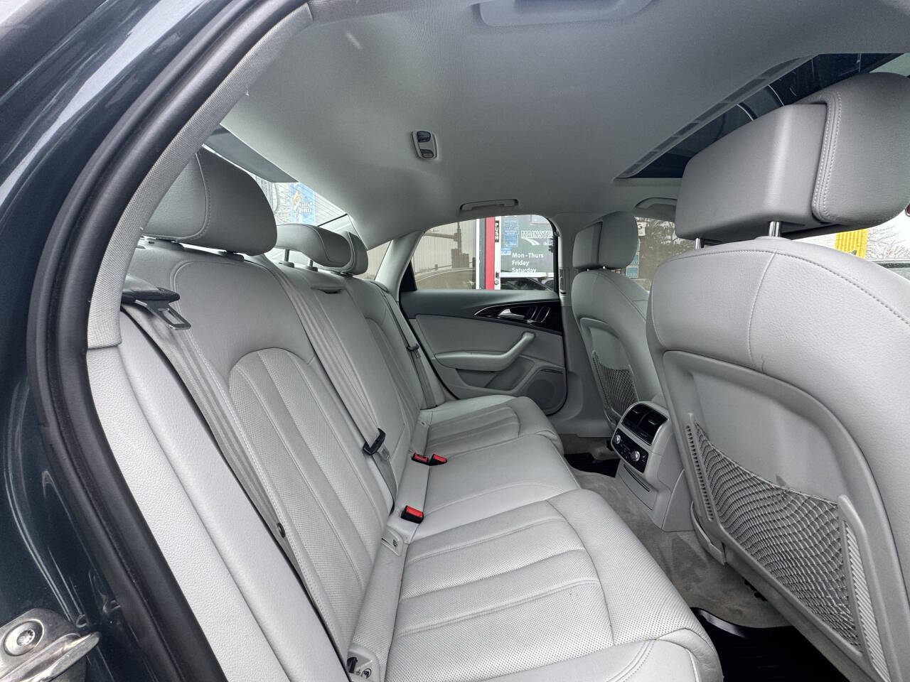 Vehicle image 10 of 34