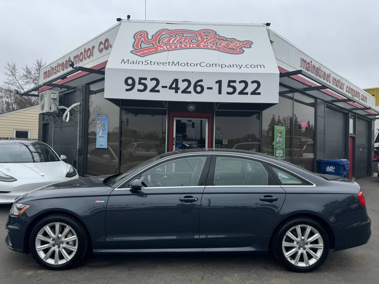 Vehicle image 9 of 34