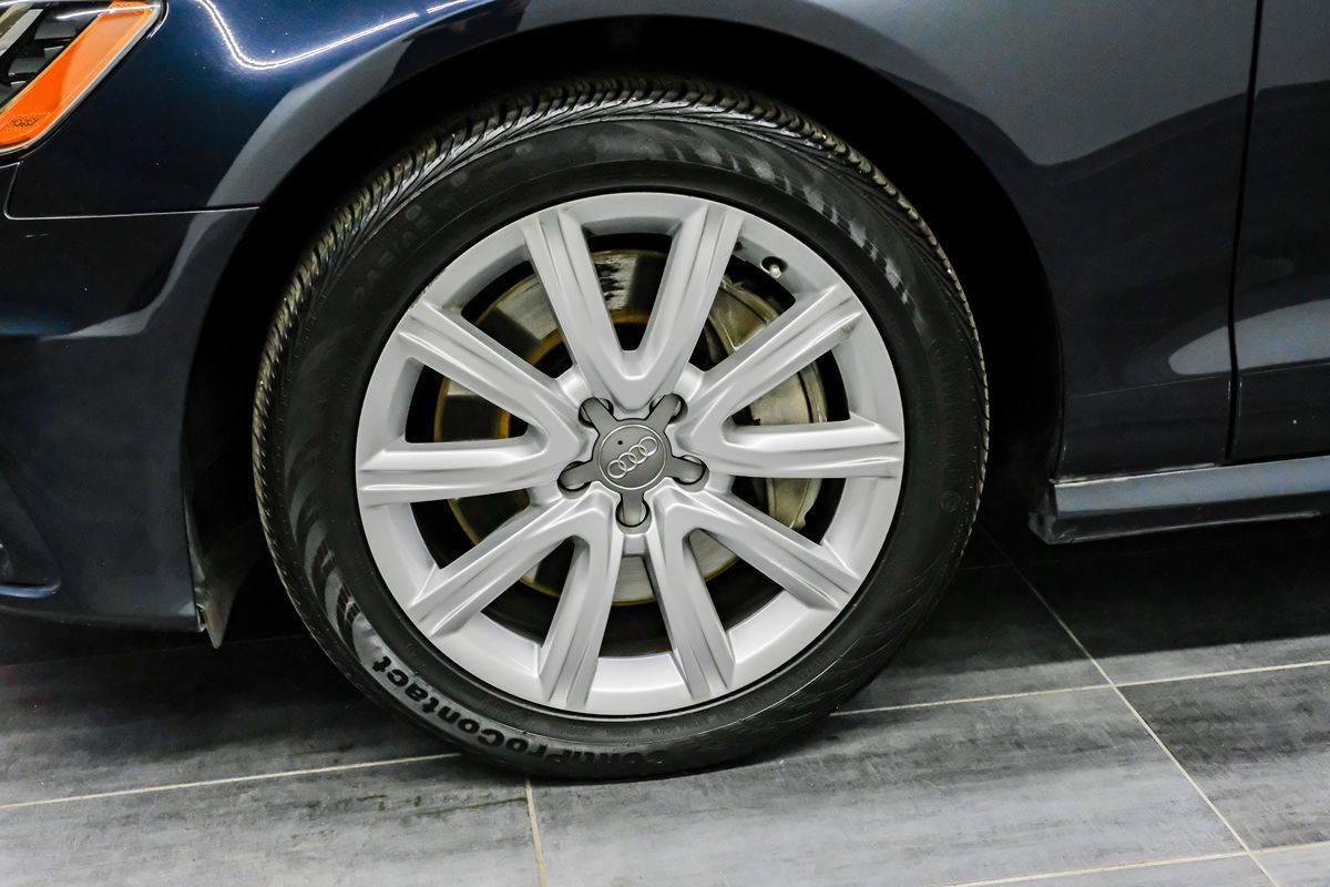 Vehicle image 53 of 56